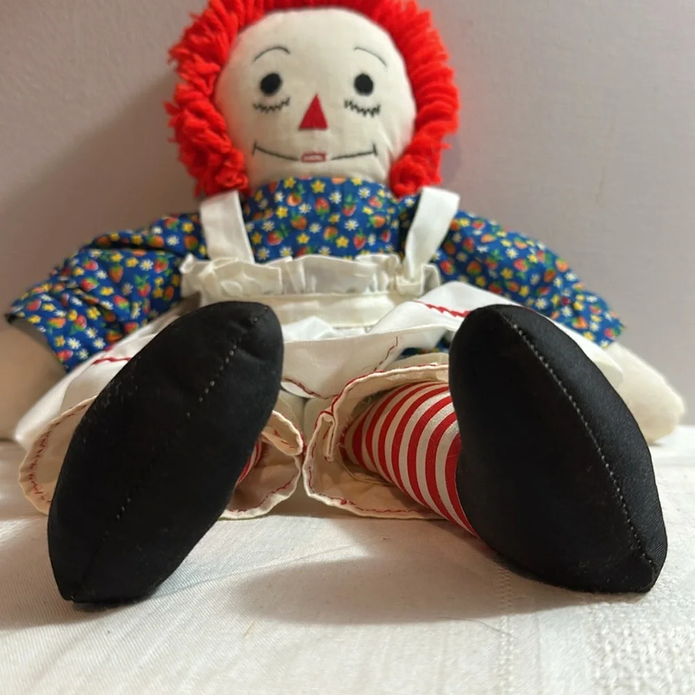 VINTAGE Raggedy Ann Doll Classic Rag Doll with Red Hair 19” tall